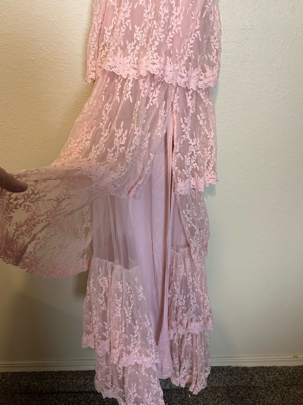 Maniju Dress Pink Lace Gown Dress Size Large - Picture 8 of 9